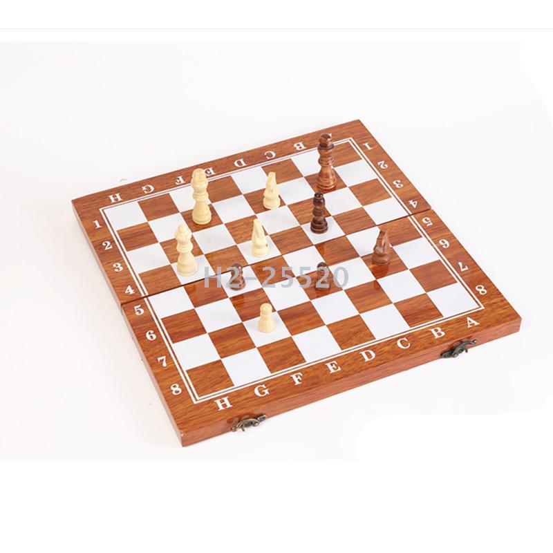 Ajedrez plegable de madera con piezas 1826 1827 1828 Application Scenario