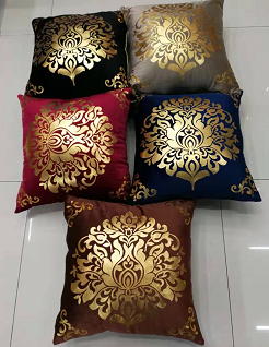 Positioned gold-embossed European country-style throw pillow, waist pillow, and square pillowcase Specification image