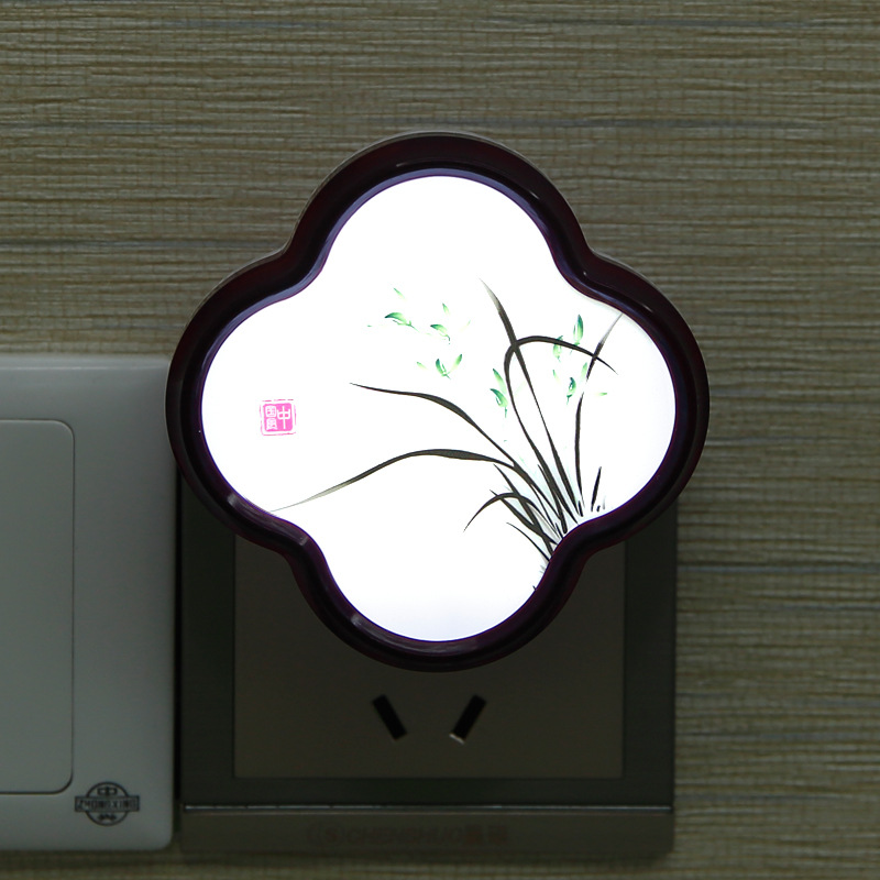 Coria LED light control induction night light Chinese wind plum blossom creative wholesale small gift bedroom corridor room Application Scenario