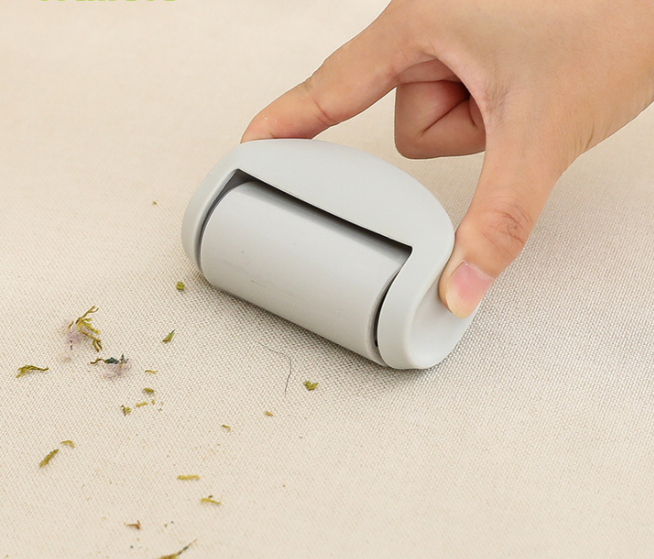 The pet hair remover, pet roller, pet hair sticking device and pet hair cleaning device are designed with strong adsorption capacity Specification image