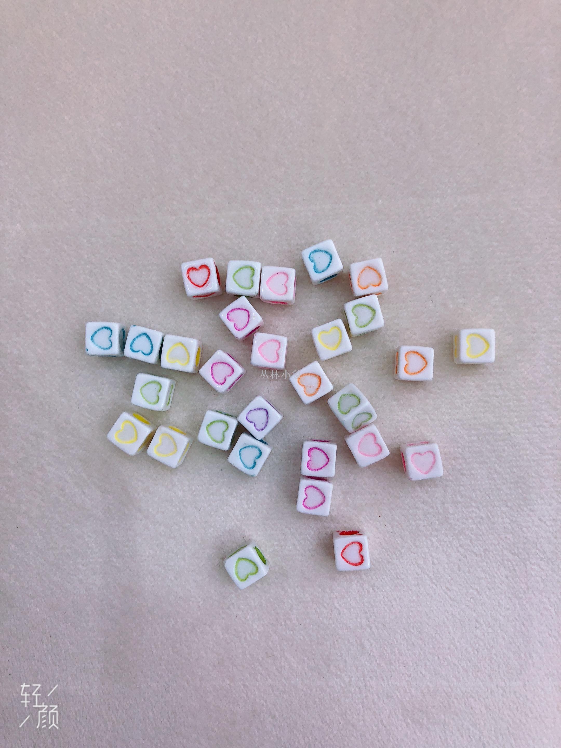 Jungle Elephant heart letter acrylic beads, DIY children's beaded jewelry accessories, loose beads, round beads Specification image