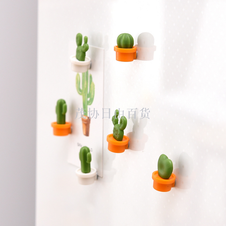 Mini three-dimensional cactus refrigerator sticker 6 pack creative cute cartoon magnet refrigerator magnet decoration message post
