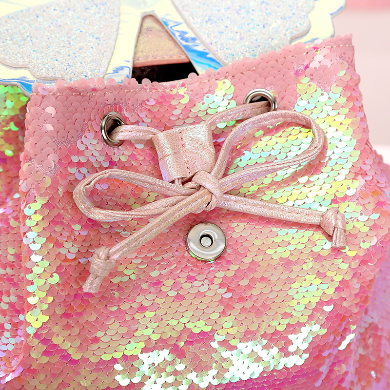 The new autumn backpacks are fashionable and versatile. They are butterfly wing cartoon sequined bags and schoolbags for both men and women Application Scenario