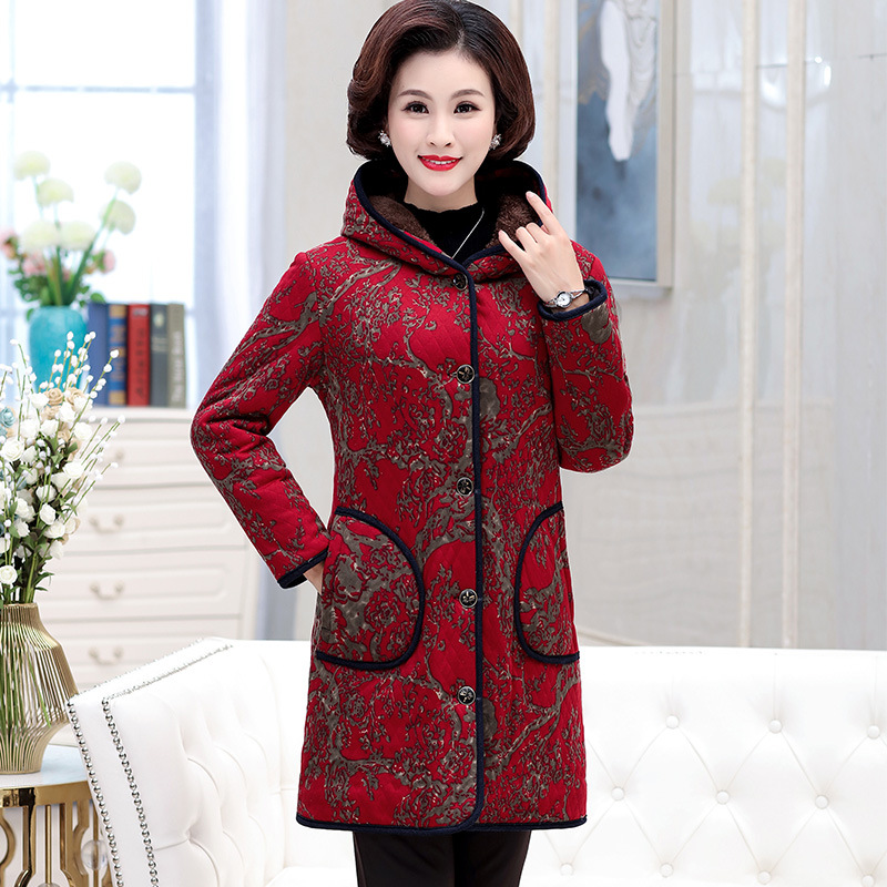 Middle-aged and elderly women's cotton-padded jackets with hats, thickened and fleece, mid-length cotton-padded jackets for mothers in winter, loose and large-sized warm cotton-padded jackets Item Picture