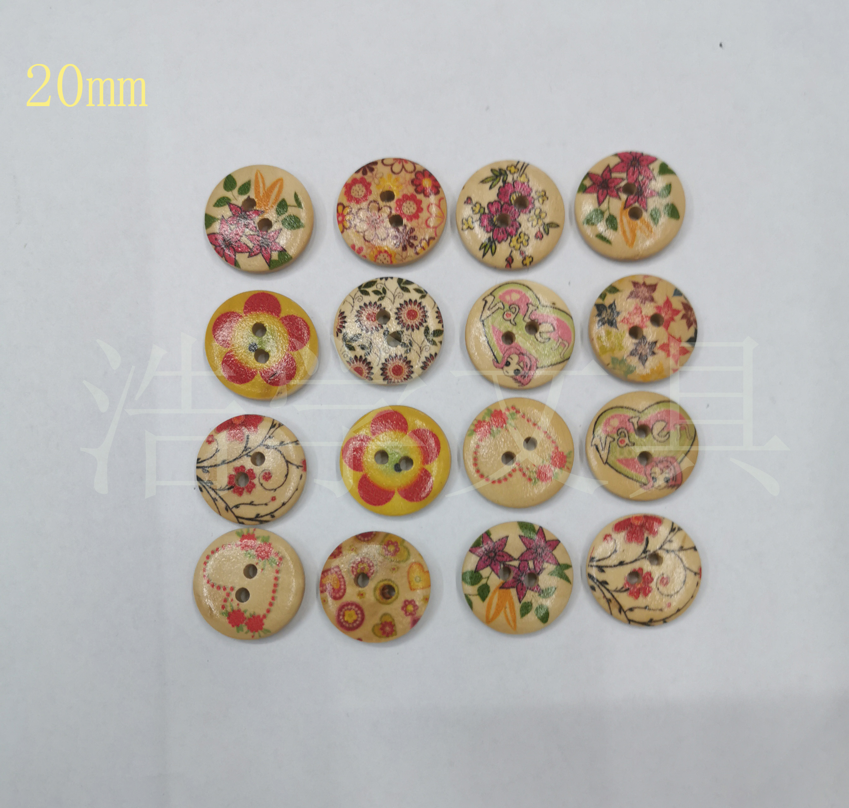 木头纽扣木质纽扣天然扣儿童纽扣彩印纽扣DIY纽扣饰品
