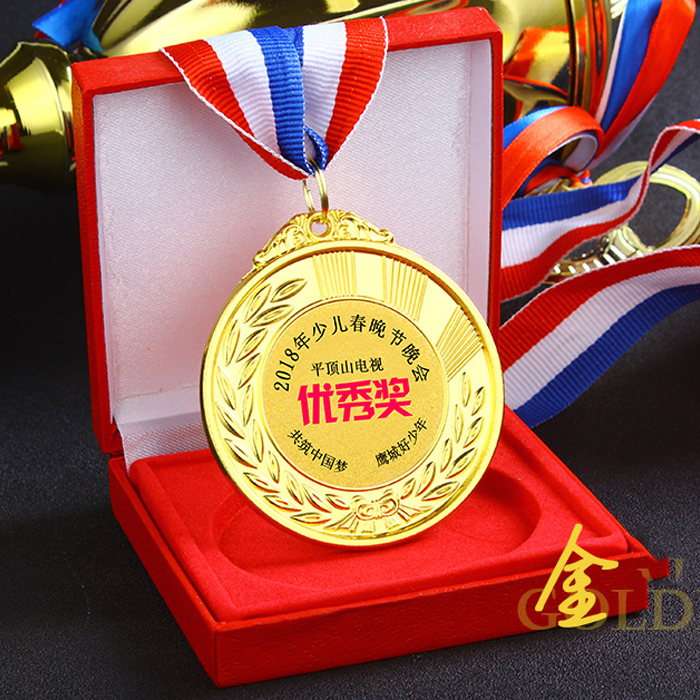 奖牌/盾牌荣誉/奖牌奖章/奖牌奖杯/檀木包装盒产品图