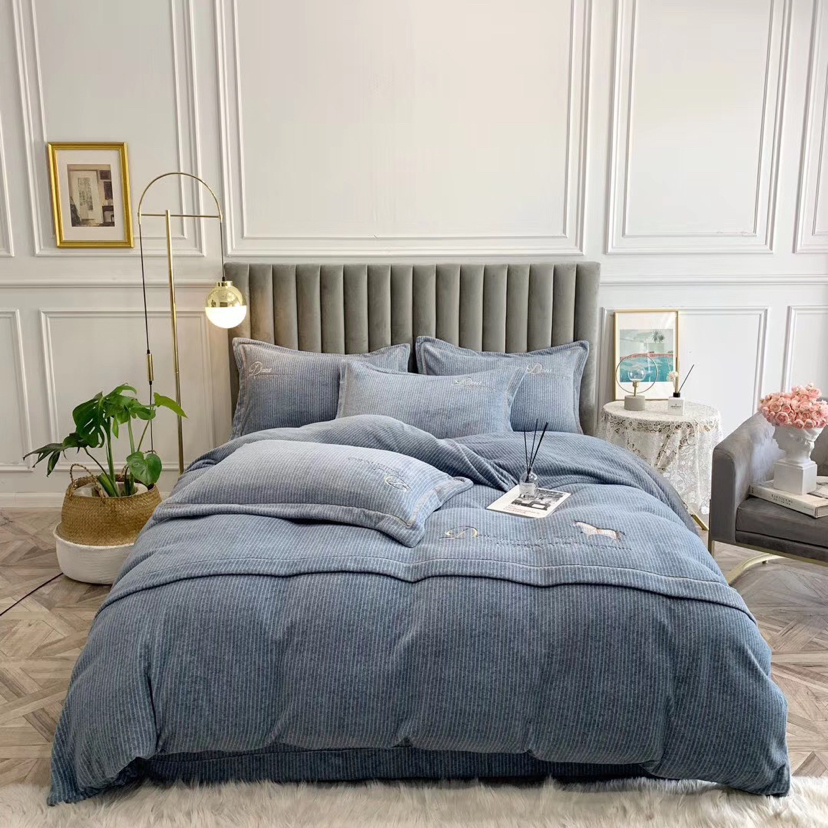 牛奶绒刺绣款2019秋冬新绣花系列 《莫里斯-细节图