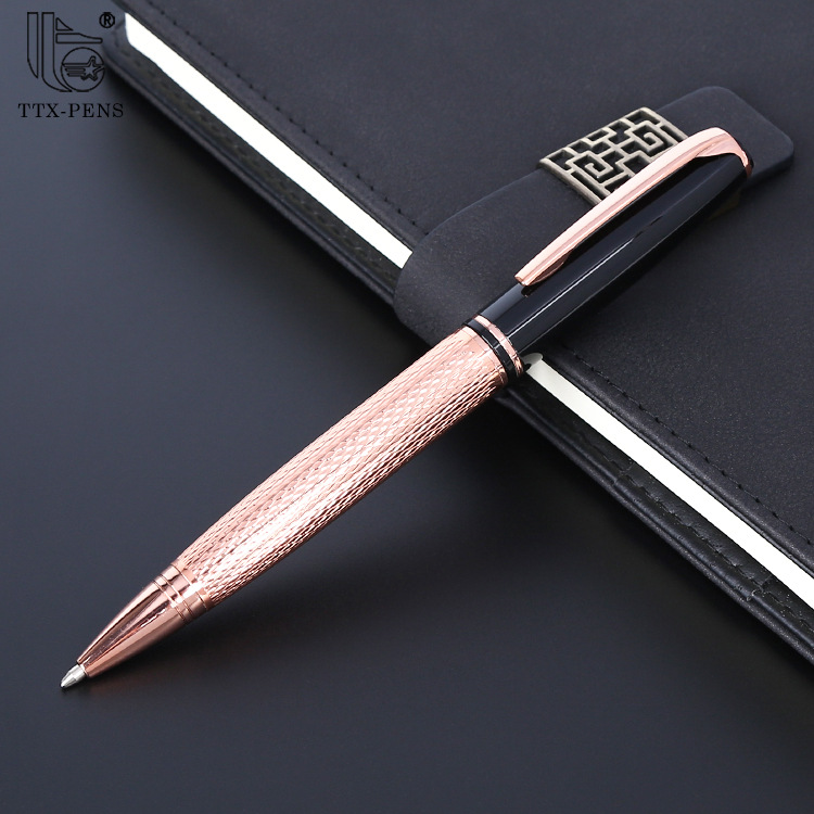 Gold electroplated exquisite engraved ballpoint pen, German Wenda ink pen core, oil pen, business advertising customized pen Application Scenario