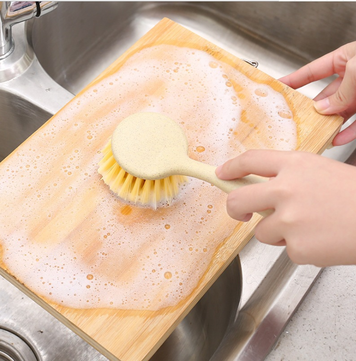 Wholesale of kitchen cleaning dishwashing brushes that can be hung, do not stick to oil, long-handled wheat straw pot washing tools Specification image