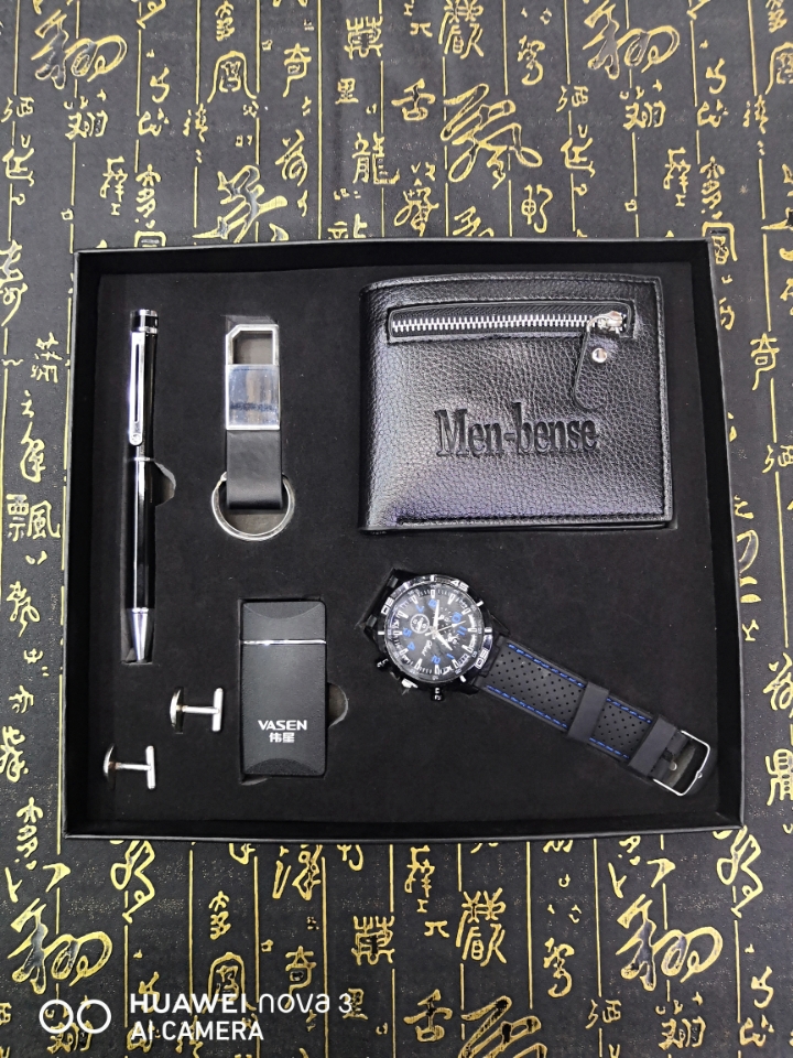 Bolso pu bolígrafo de metal encendedor de metal llavero de metal camisa gemelos Specification image