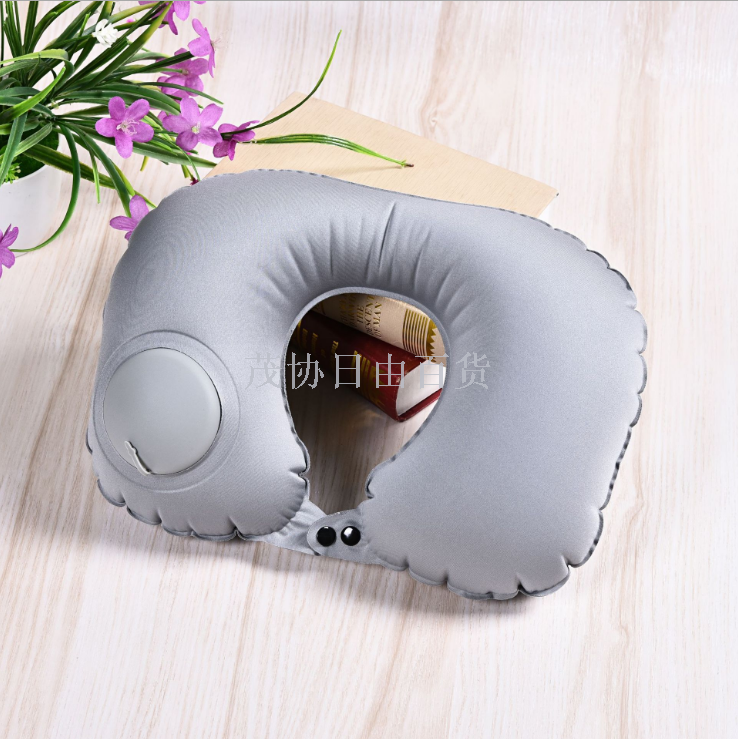 The TPU compression inflatable pillow can be customized with a printed LOGO, a rest U-shaped pillow, and a multi-functional inflatable neck pillow Application Scenario