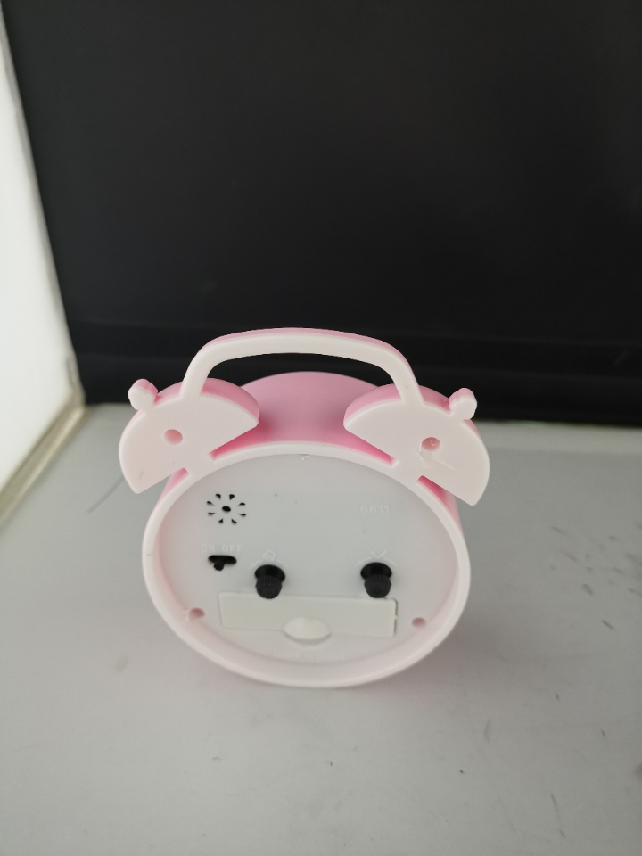 Yiwu quality simple alarm clock, creative student bedroom bedside clock, table clock, personalized, fashionable and cute small alarm clock Specification image