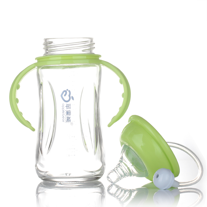 Apple Bear Baby Bottle Manufacturers Newborn Wide-Mouth Baby Bottle Glass Baby Bottle Wholesale 280Ml Application Scenario