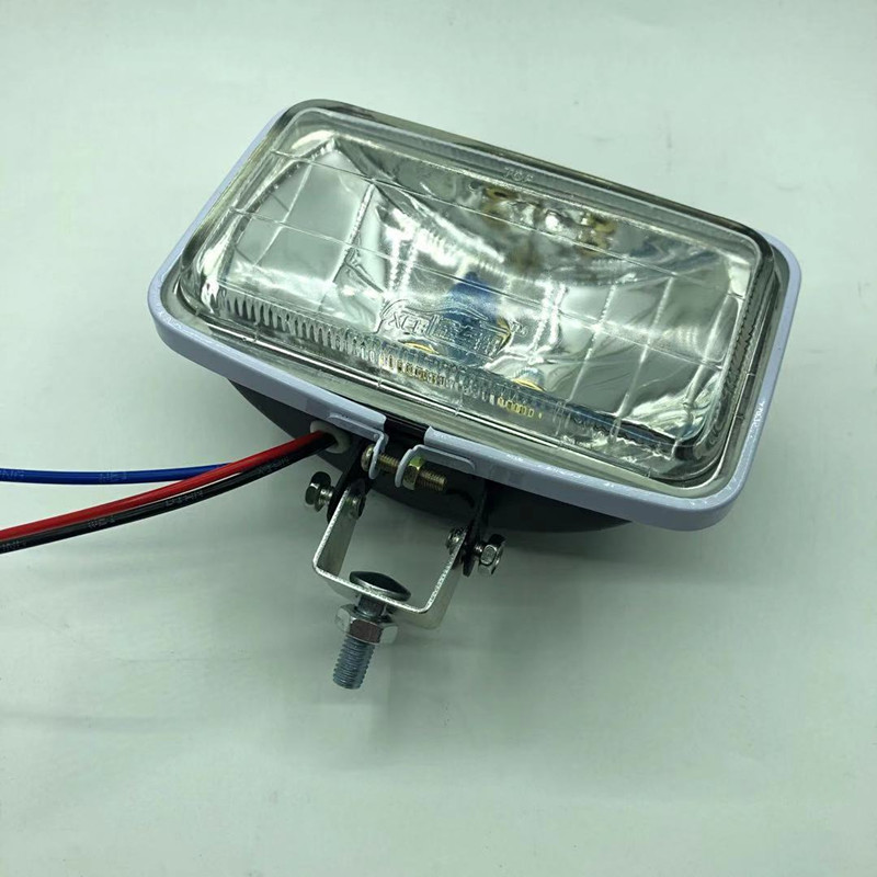 24-volt xenon lamps for trucks, 4-inch square ultra-bright headlights, HID white truck lights, 120W spotlights, automotive lighting Application Scenario