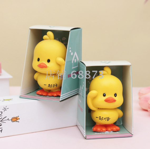 厂家供货小黄鸭汽车摆件树脂工艺品车内装饰品蛋糕烘焙摆设批发细节图