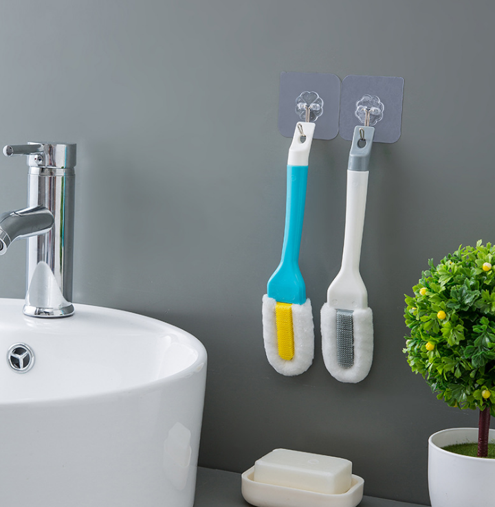 New non-damaging soft-bristled shoe brush, deep cleaning shoe brush, long-handled household shoe cleaning brush Application Scenario