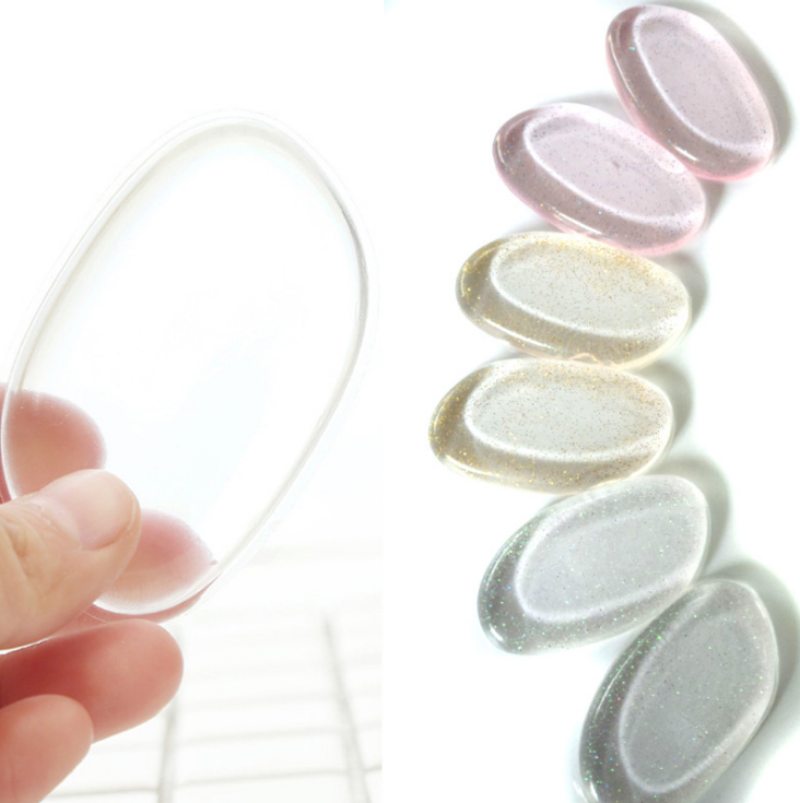 The export material is pure silicone powder puff. It is a teardrop-shaped silicone powder puff with transparent jelly. It can be used for makeup without consuming powder