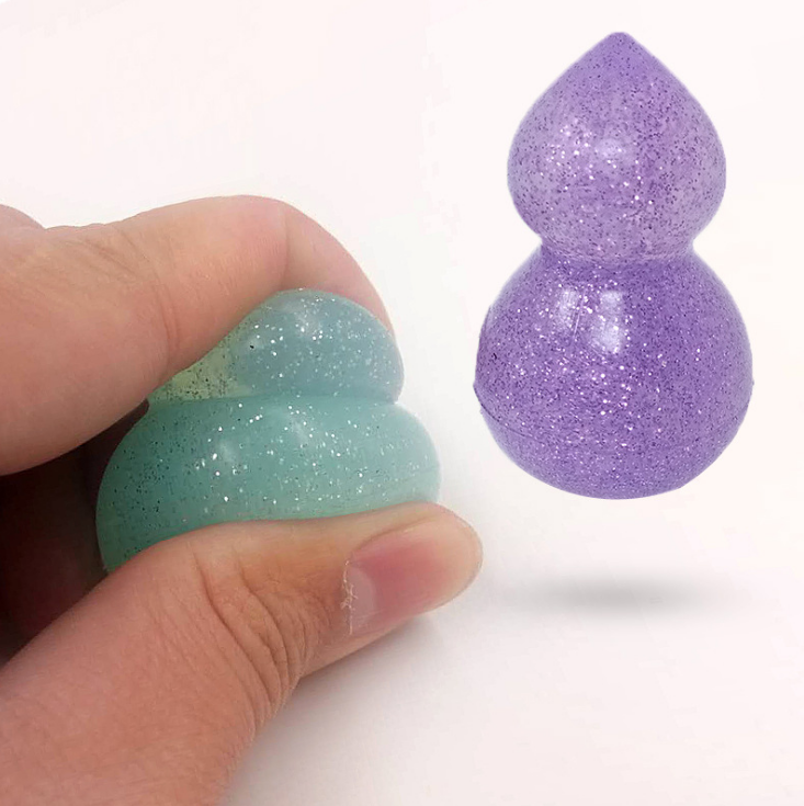 Amazon's best-selling products, such as the Flash Diamond three-dimensional gourd, pure silicone powder puff, water drop powder puff, and transparent silicone powder puff, are available for wholesale in stock Application Scenario