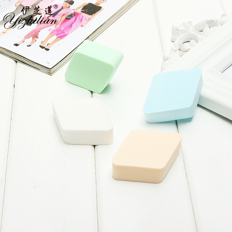 厂家直销4个装菱形粉扑非乳胶泡水大加厚天然海棉防敏扑干湿两用白底实物图