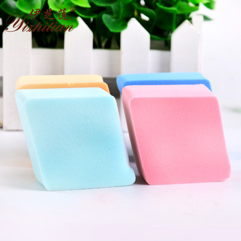 Boxed, hydrophilic, enlarged, dry and wet dual-purpose, multi-color polygonal powder puff, makeup sponge, medium-sized, thickened, four-piece set Specification image