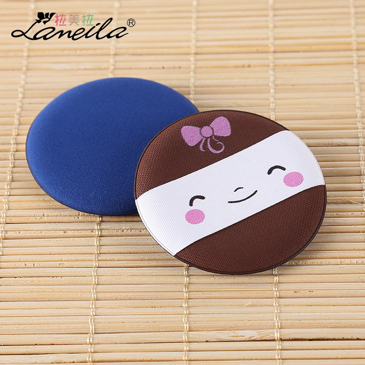 2 sets of Lamila Cartoon air cushion BB powder puff, dry and wet dual-purpose, non-latex round powder puff A709 with armrest Application Scenario