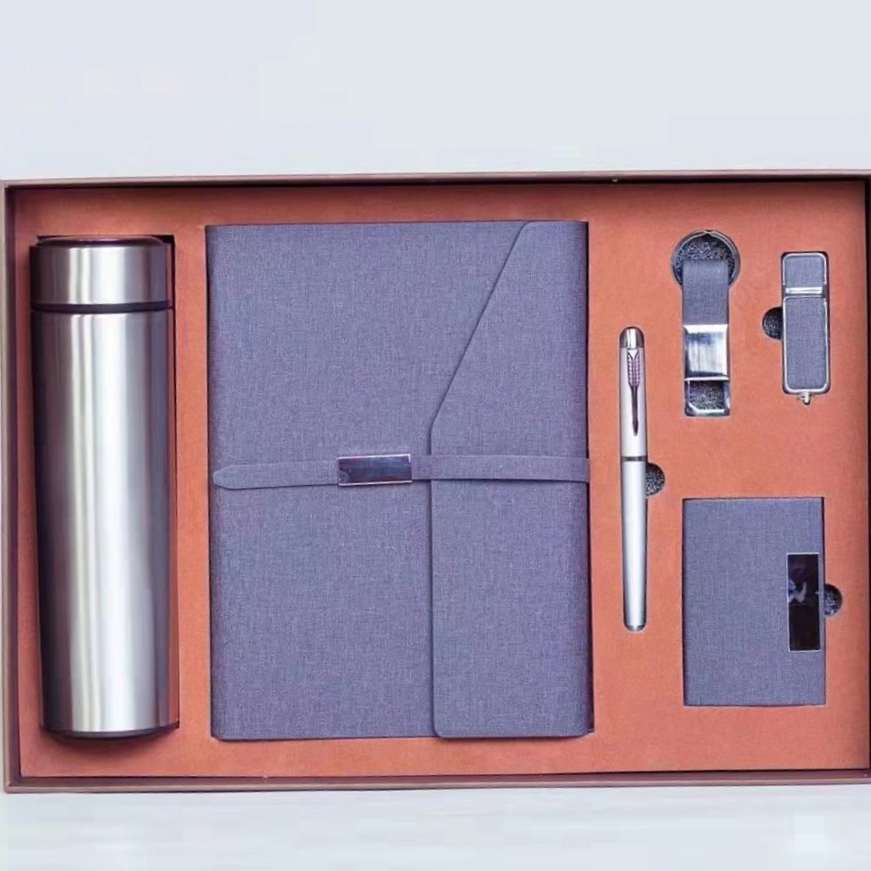 Thermos cups, notebooks, signature pens, keychains, USB flash drives, business card boxes