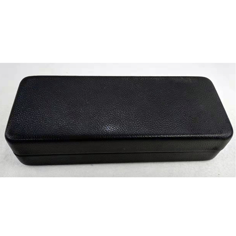 Boutique Fashion Square Glasses Case details Picture