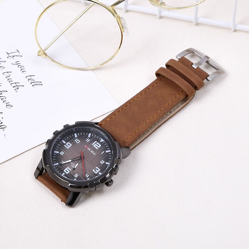 时尚休闲初中生防水男表皮带百搭韩版石英机芯大表盘手表男产品图