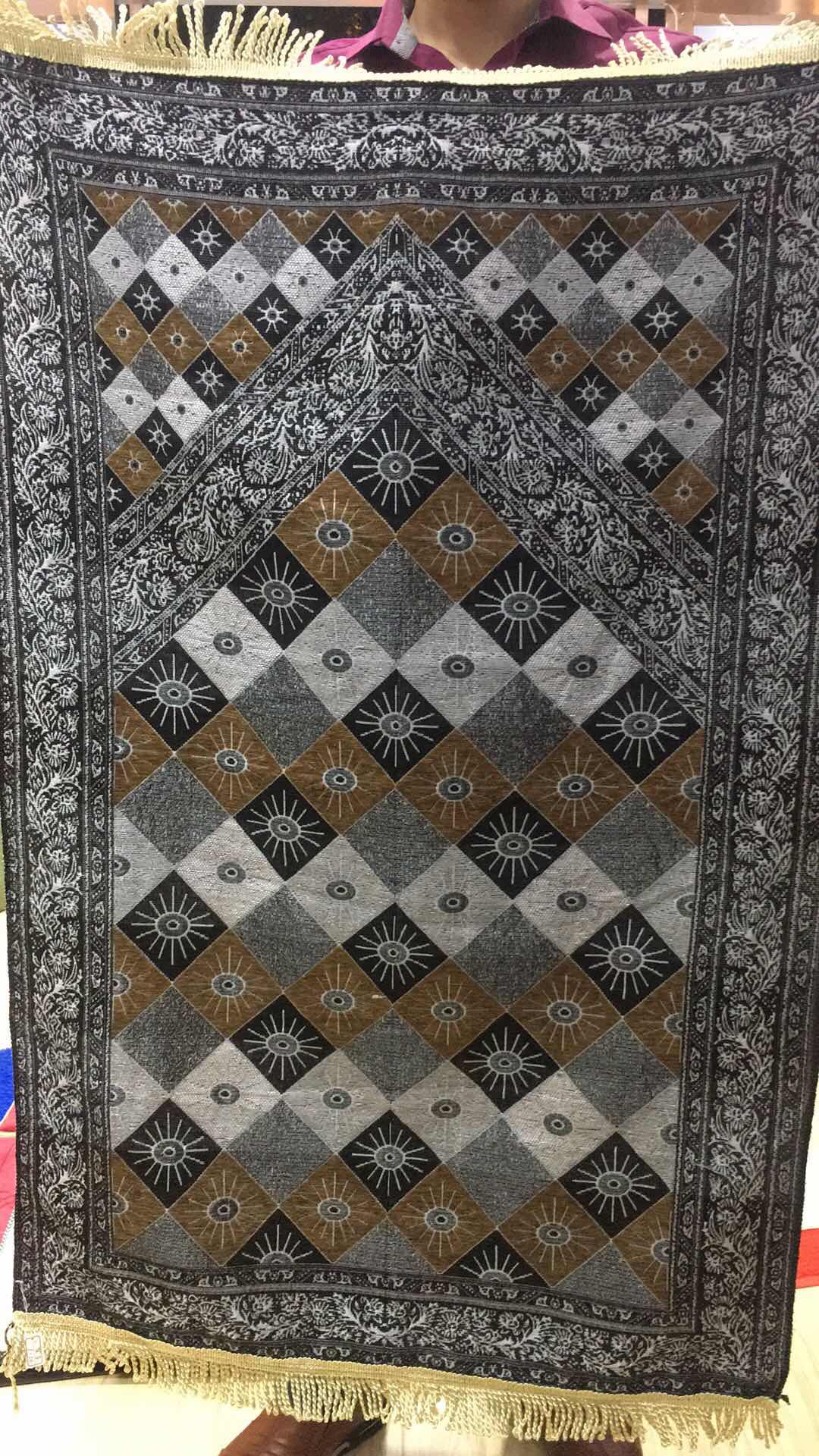 Prayer Mat Embossed Printed Prayer Mat Folded Prayer Mat