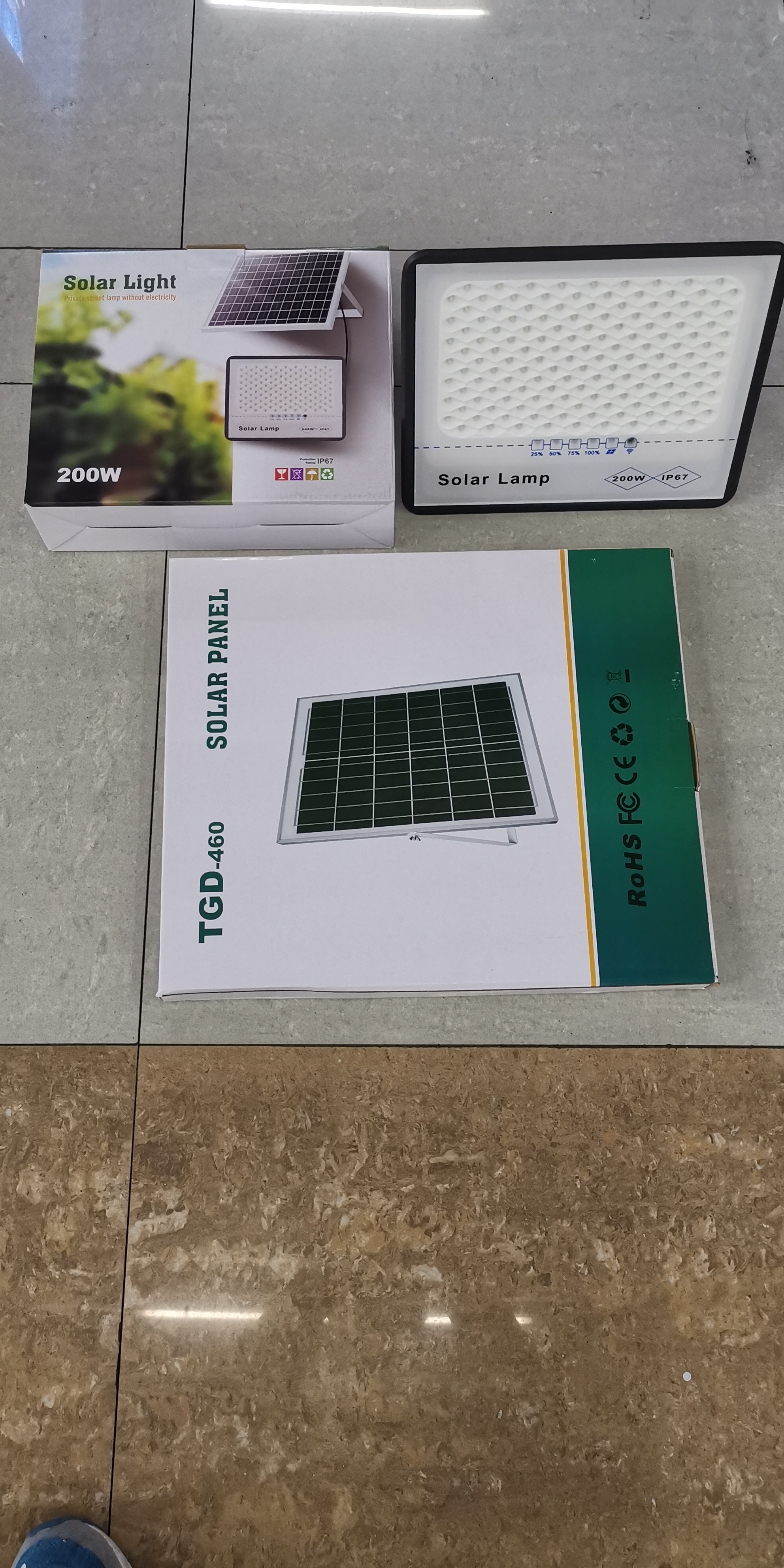 Solar Lights, Solar Floodlights. Solar Street Lights, Solar Garden Lights. 50W-300W Application Scenario