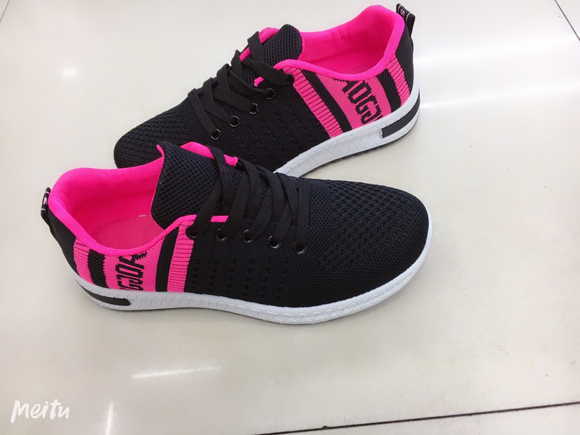 Autumn and winter Feizhi casual and trendy sports travel shoes Application Scenario