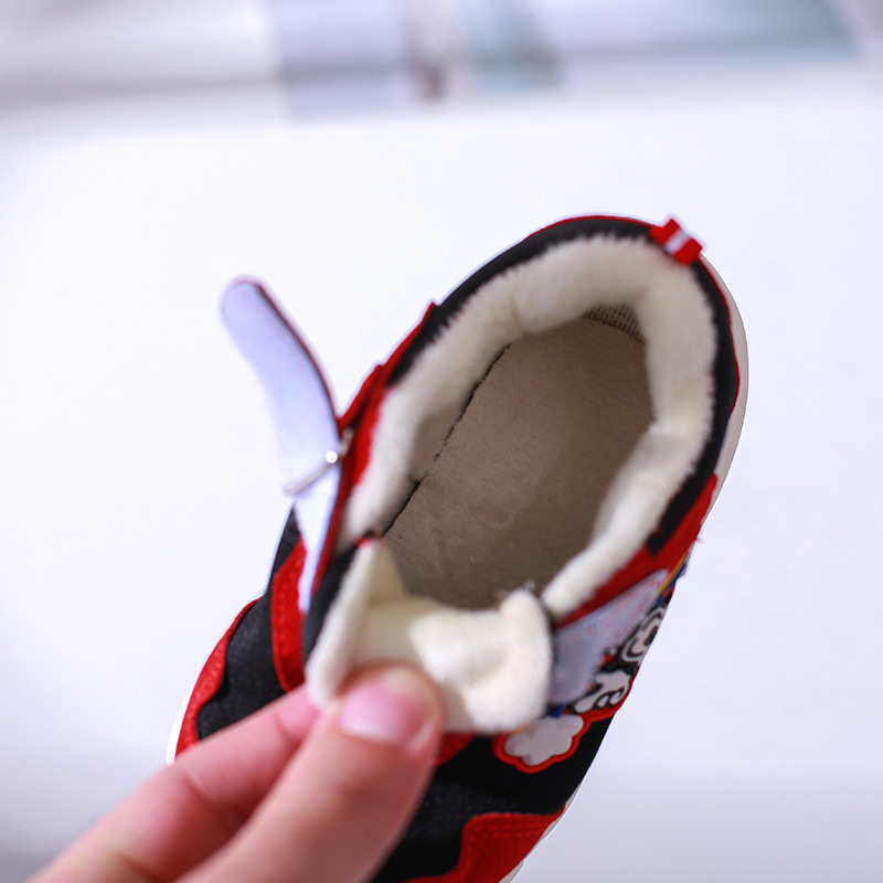 New fashion autumn winter pig eight leather leisure sports children's shoes Meifang children's shoes manufacturers direct sale details Picture