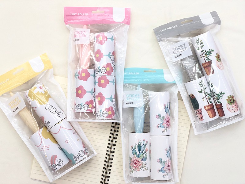 Portable wool duster can tear type clothes dusting roller mini dusting roll dusting paper dust remover