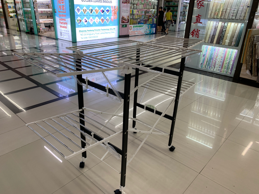 Multifunctional drying rack full figure