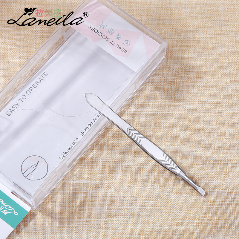 Lamella manufacturers direct sales stainless steel oblique eyebrow clip single boxed eyebrow tweezers A219 eyebrow trimming tool Specification drawing