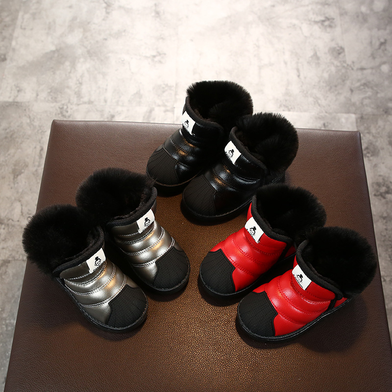 Children's ugg boots 2019 winter furred children's shoes boys and girls boots ankle boots with velvet children's cotton shoes to keep warm