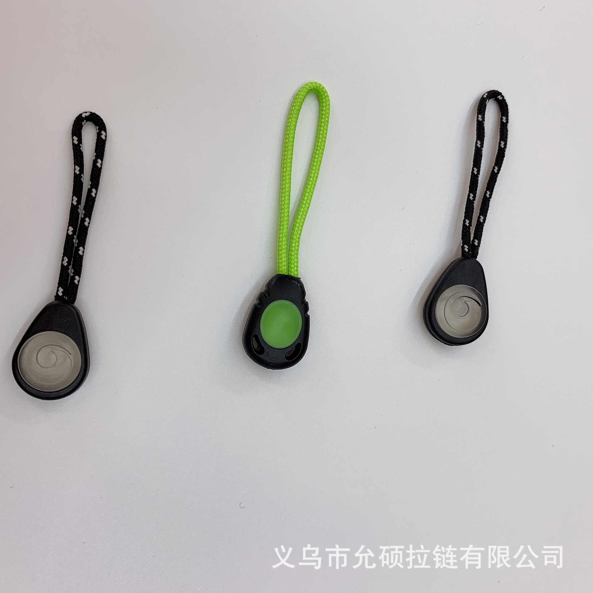 专业制造商高档胶片 服装 鞋靴 箱包 环保定制