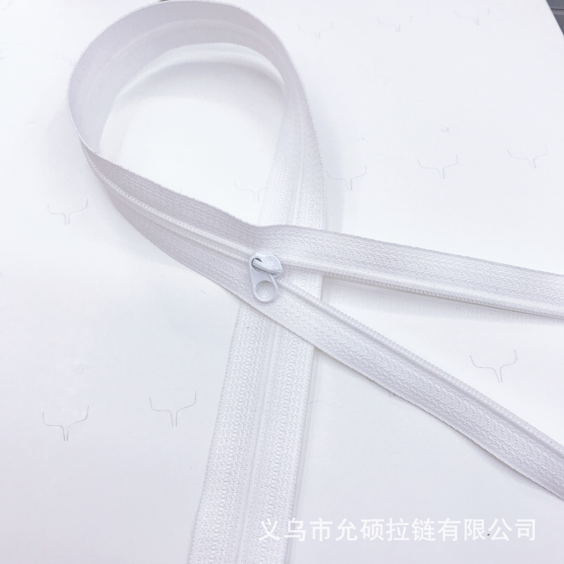 Factory direct selling no. 3 nylon protective clothing zipper home textile clothing toys zipper high quality and environmental fashion thumbnail