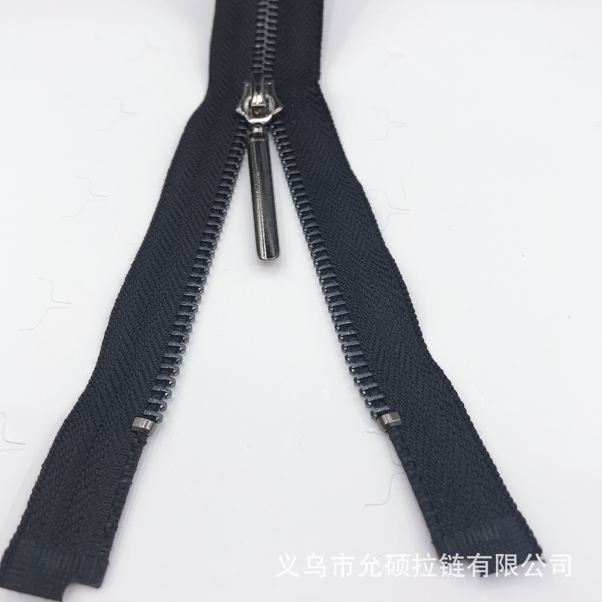 HLH factory direct selling high quality 5# metal zipper clothing shoes boots home textile closed end high-end atmospheric environmental zipper head thumbnail