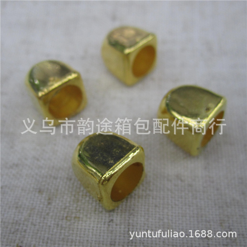 现货/金色/吊钟白底实物图
