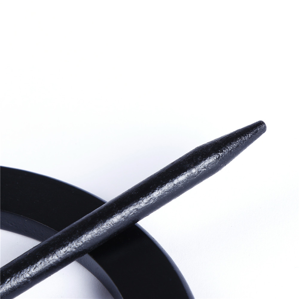 A black and white European and Southeast Asian wooden curtain accessories insert ring binding Application Scenario