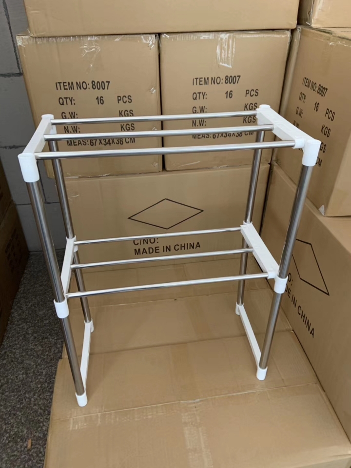 Yiwu Good Goods Telescopic Microwave Oven Rack Storage Rack Iron Art Household Items Plastic Products Hanger Specification drawing