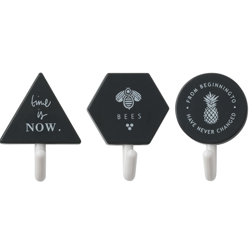 北欧INS风创意简约挂钩卧室浴室塑料钩免钉无痕粘钩免打孔3个装白底实物图