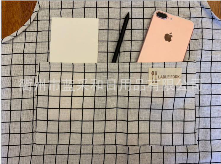 Yiwu quality Korean-style fashionable aprons for girls, cute kitchen aprons, cooking work clothes, coveralls and girders Item Picture