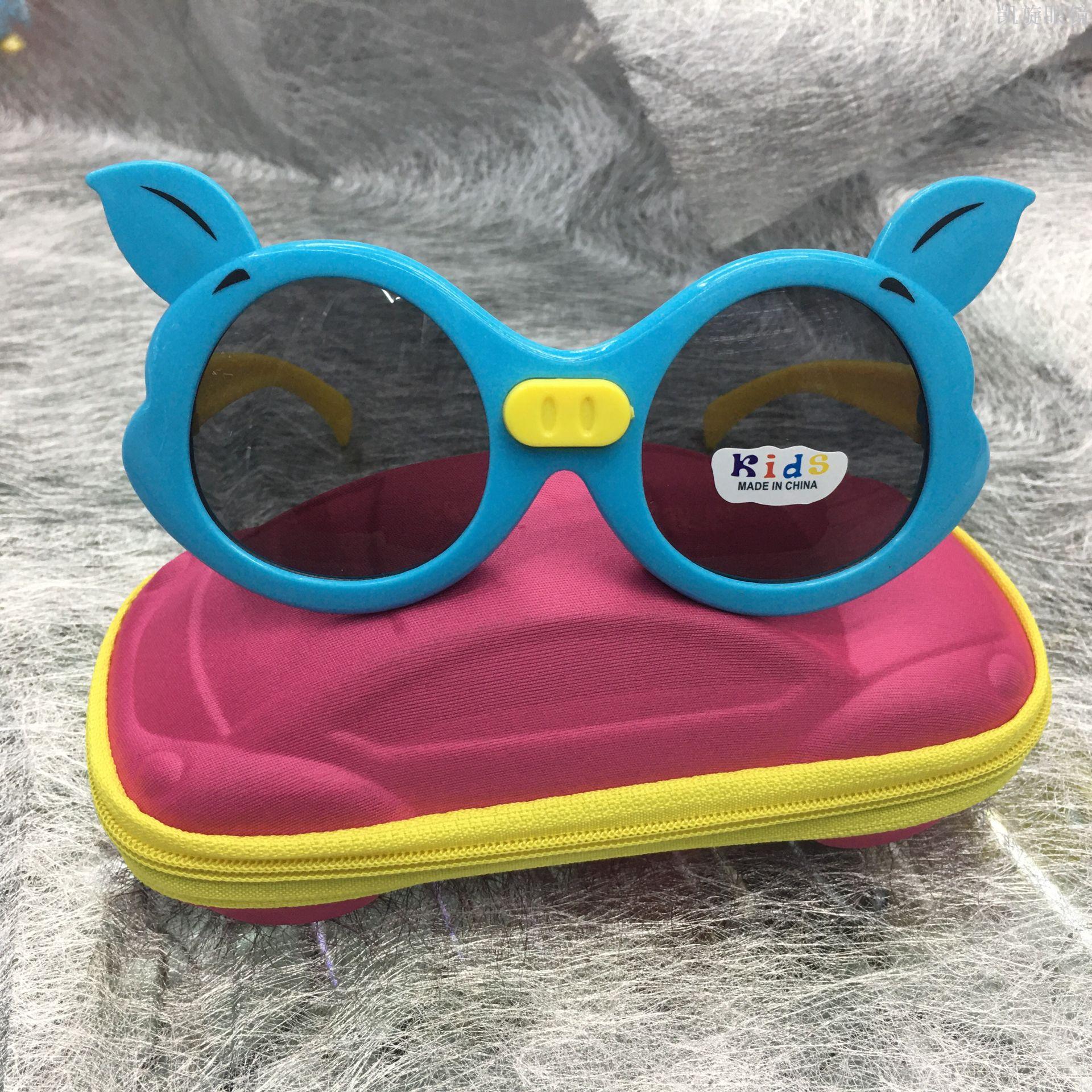 儿童太阳镜实物图