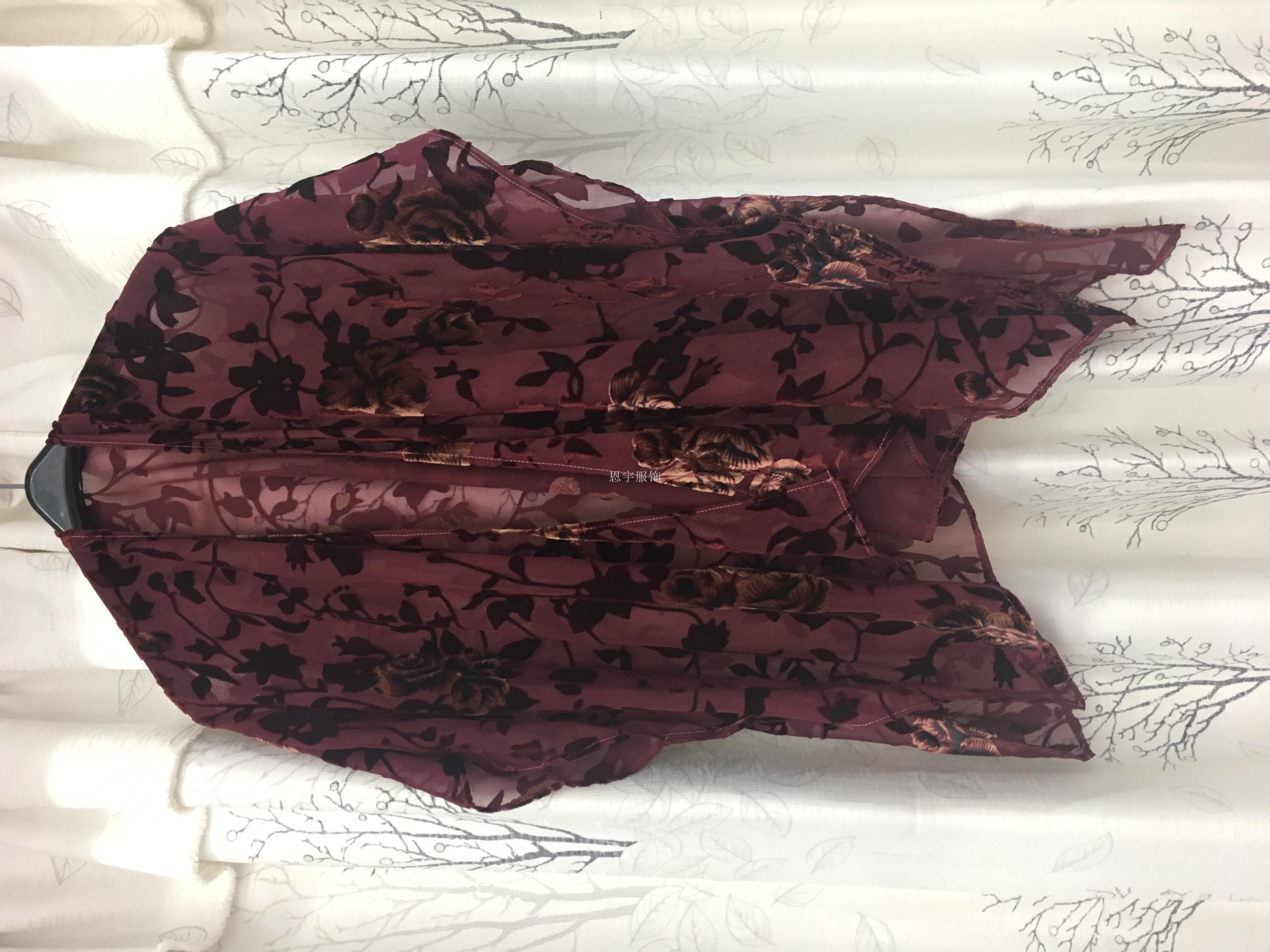 厂家直销 半透明金丝绒烂花披肩 中长款海边防晒沙滩巾