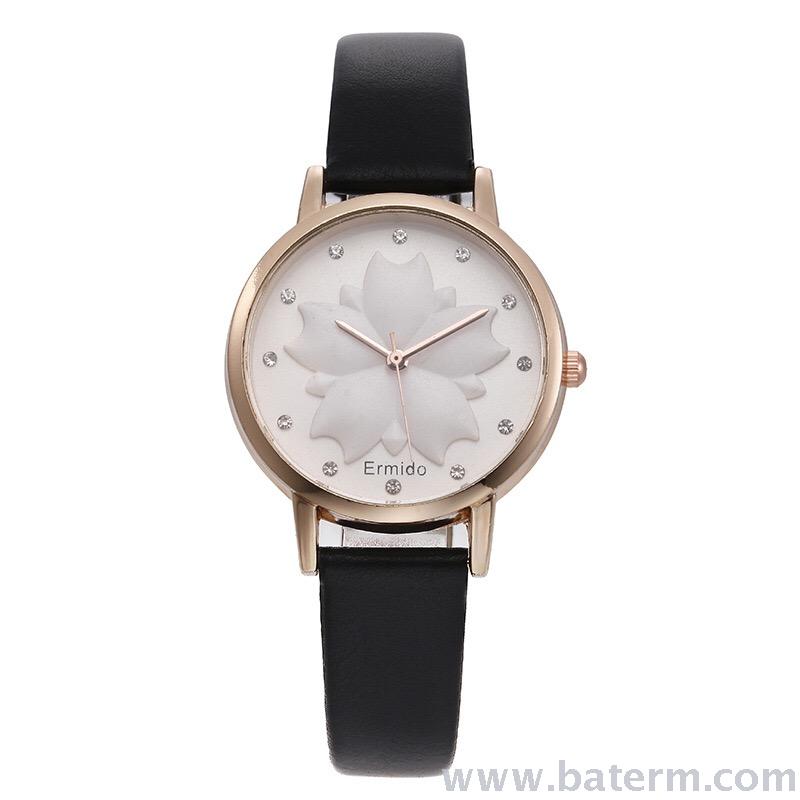 Nueva moda venta caliente 3D impresión diamond strap para mujeres reloj de moda reloj de estudiante Specification image
