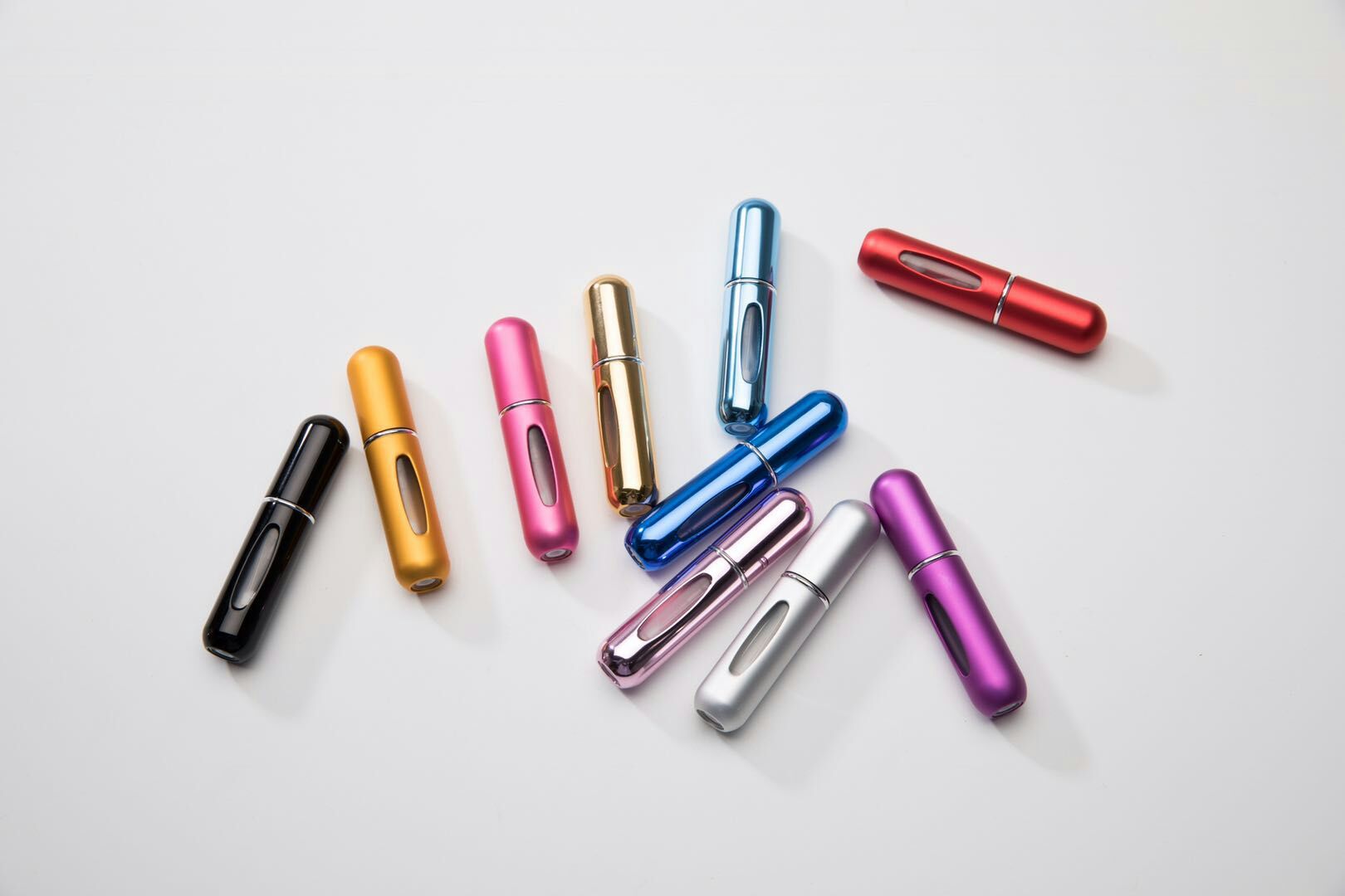 5ml bottom-filled spray perfume bottle, self-pump type, the bottom can be recycled to fill portable makeup spray Application Scenario