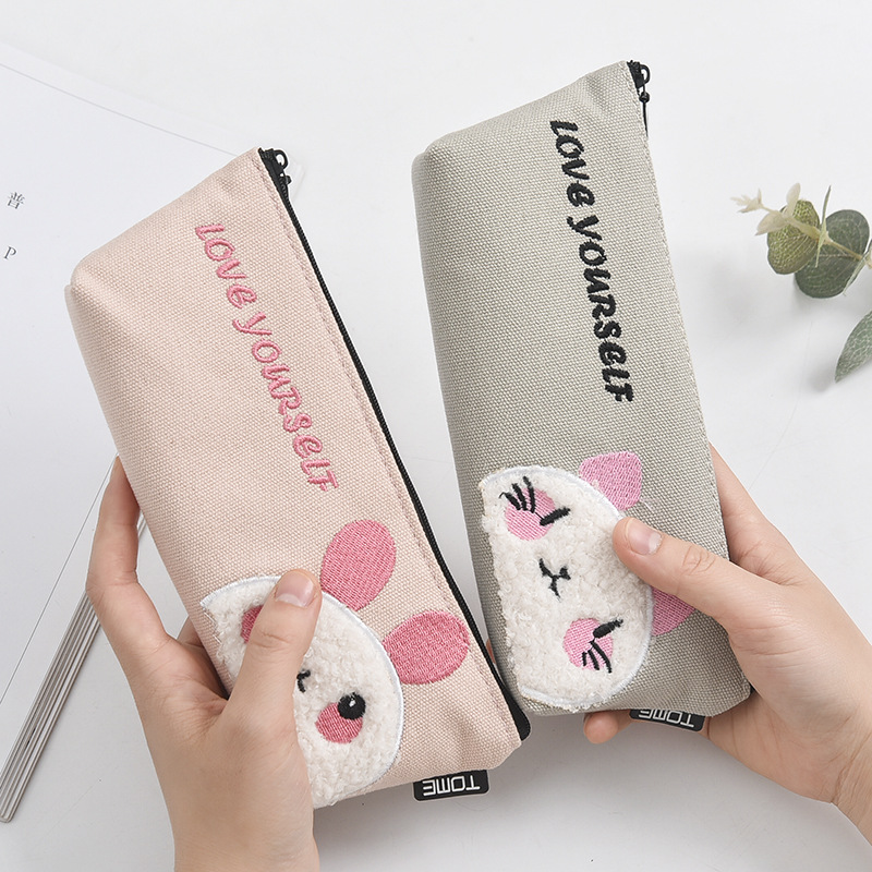 Toomey Creative Red Panda Pen bag Cartoon cute cute Embroidery stationery bag Girl heart animal canvas pencil bag details Picture