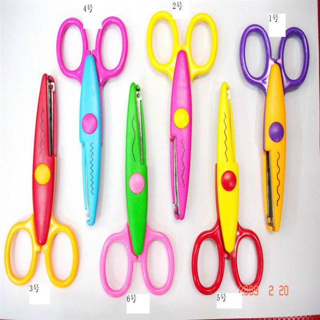 Office and study supplies, paper-cutting stationery, scissors, photo album stationery, scissors Item Picture